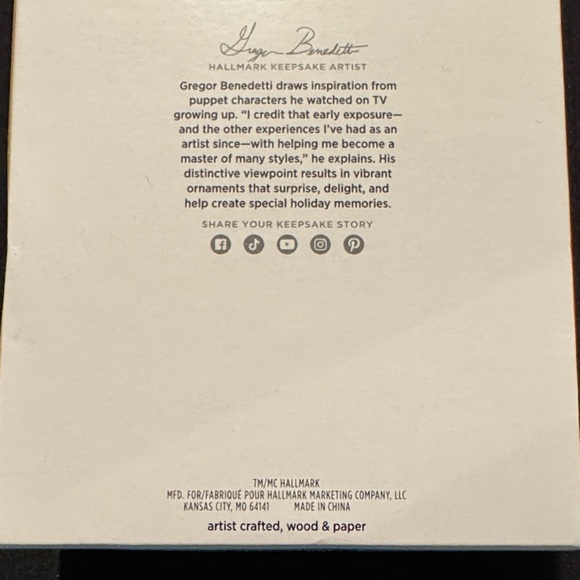 2024 Hallmark Keepsake, Nightmare Before Christmas, Jack and Sally Ornament - Picture 5 of 6